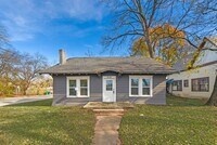 Building Photo - 432 N Denton St