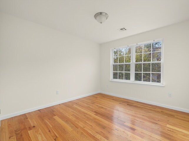 Building Photo - 682 S 19th St