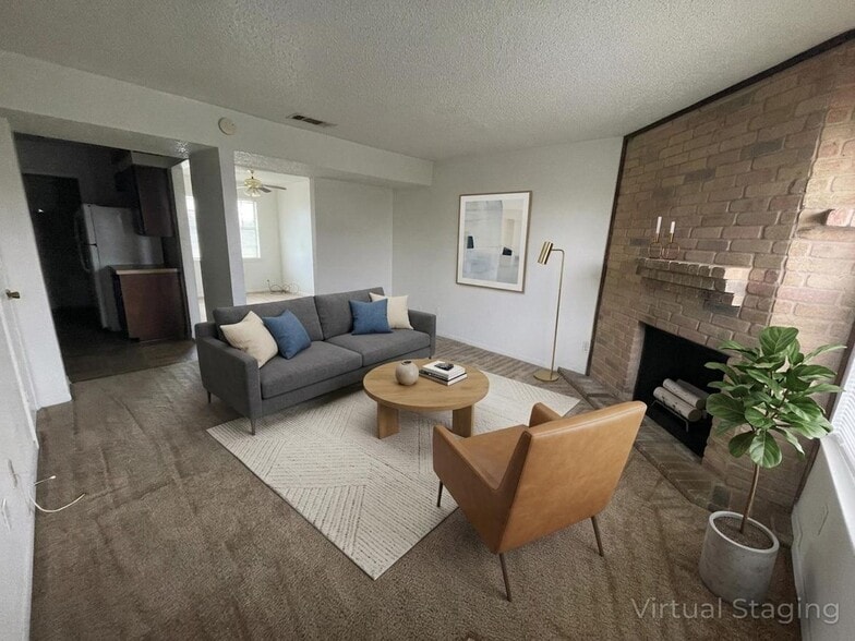 Building Photo - 1006 Eastside Dr