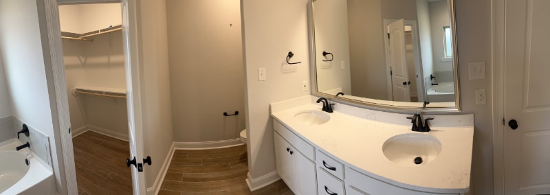 Building Photo - 105 Ethereal st