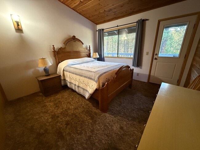 Building Photo - Furnished Riverfront Cabin on the Spring River – 4 Bedrooms, 3 Bathrooms 2,300 sq. ft. | Fully Fu...