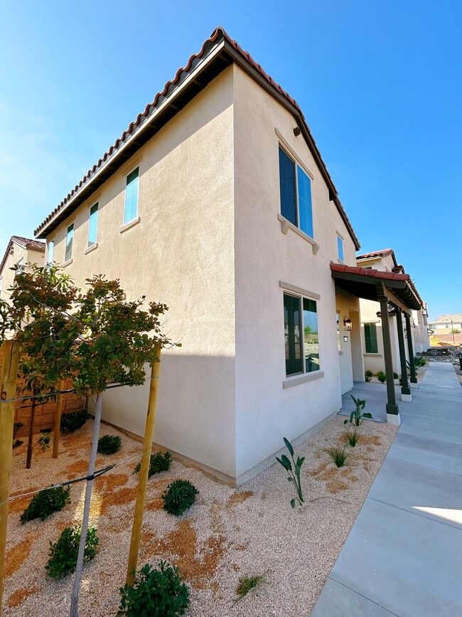 Building Photo - 16670 Rose Petal Wy