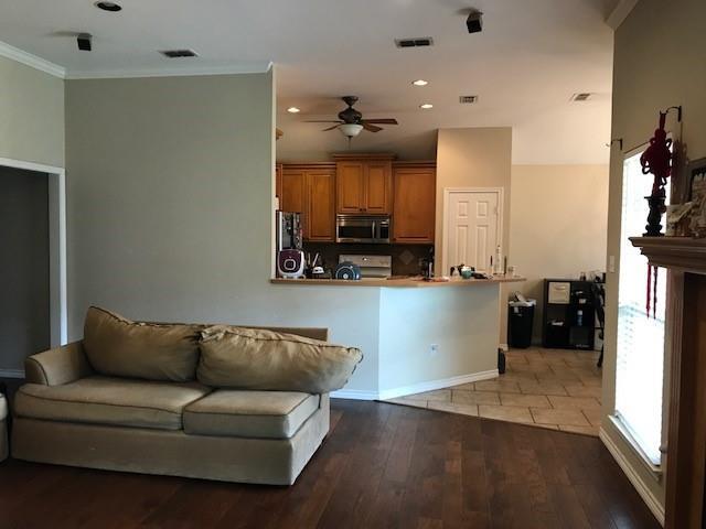 Building Photo - 2233 Old Ironsides Rd