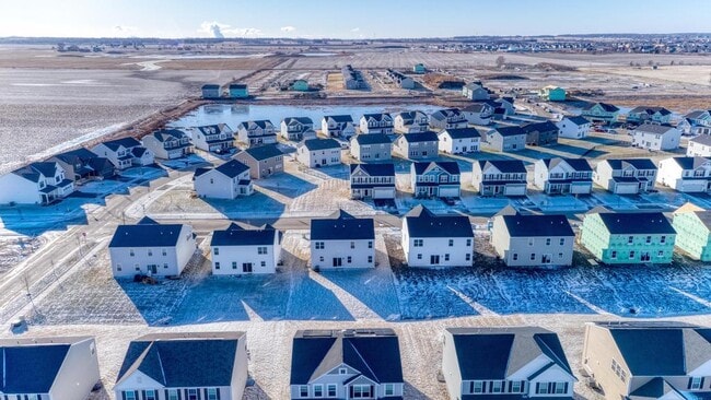 Building Photo - 454 Bower Ln