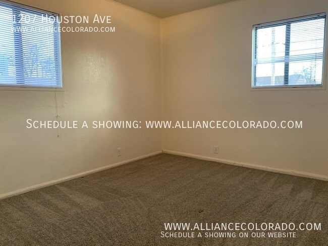 Building Photo - 1207 Houston Ave