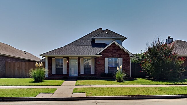 Building Photo - Beautiful 3 Bedroom 3 Bath Home - Moore Sc...