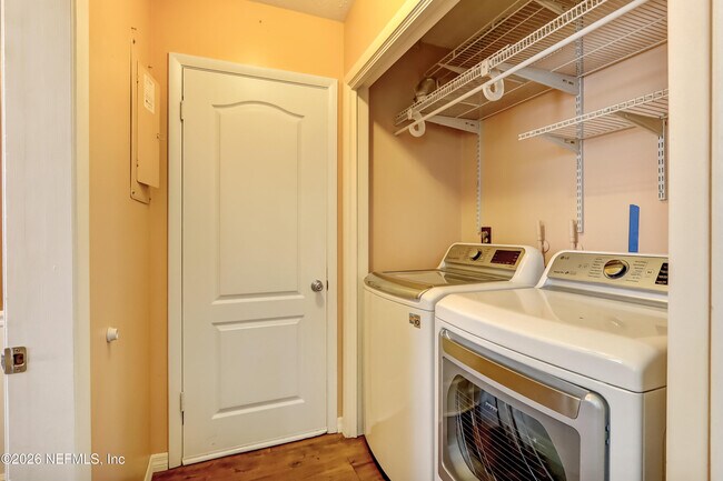 Building Photo - 4328 Savannah Ave