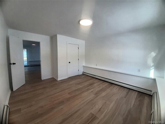 Building Photo - 178 Sylvan Lake Rd