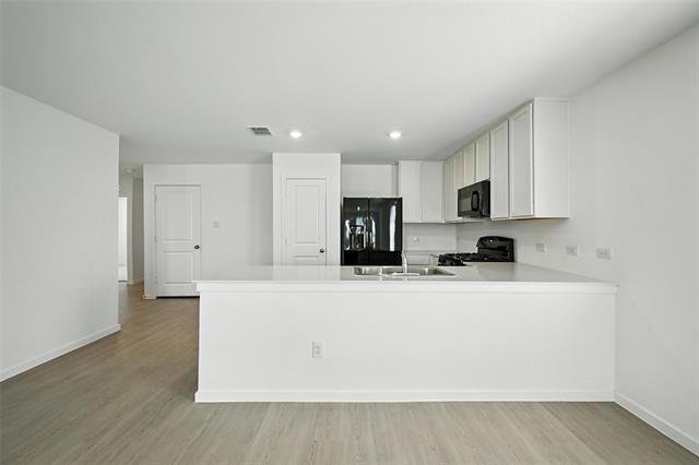 Building Photo - 3705 Chambray Dr