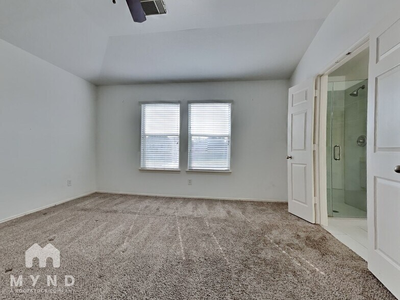 Building Photo - 5342 Gibralter Pl