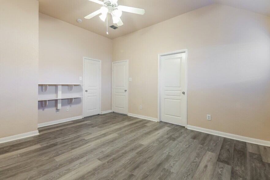 Building Photo - 12153 Angel Food Ln