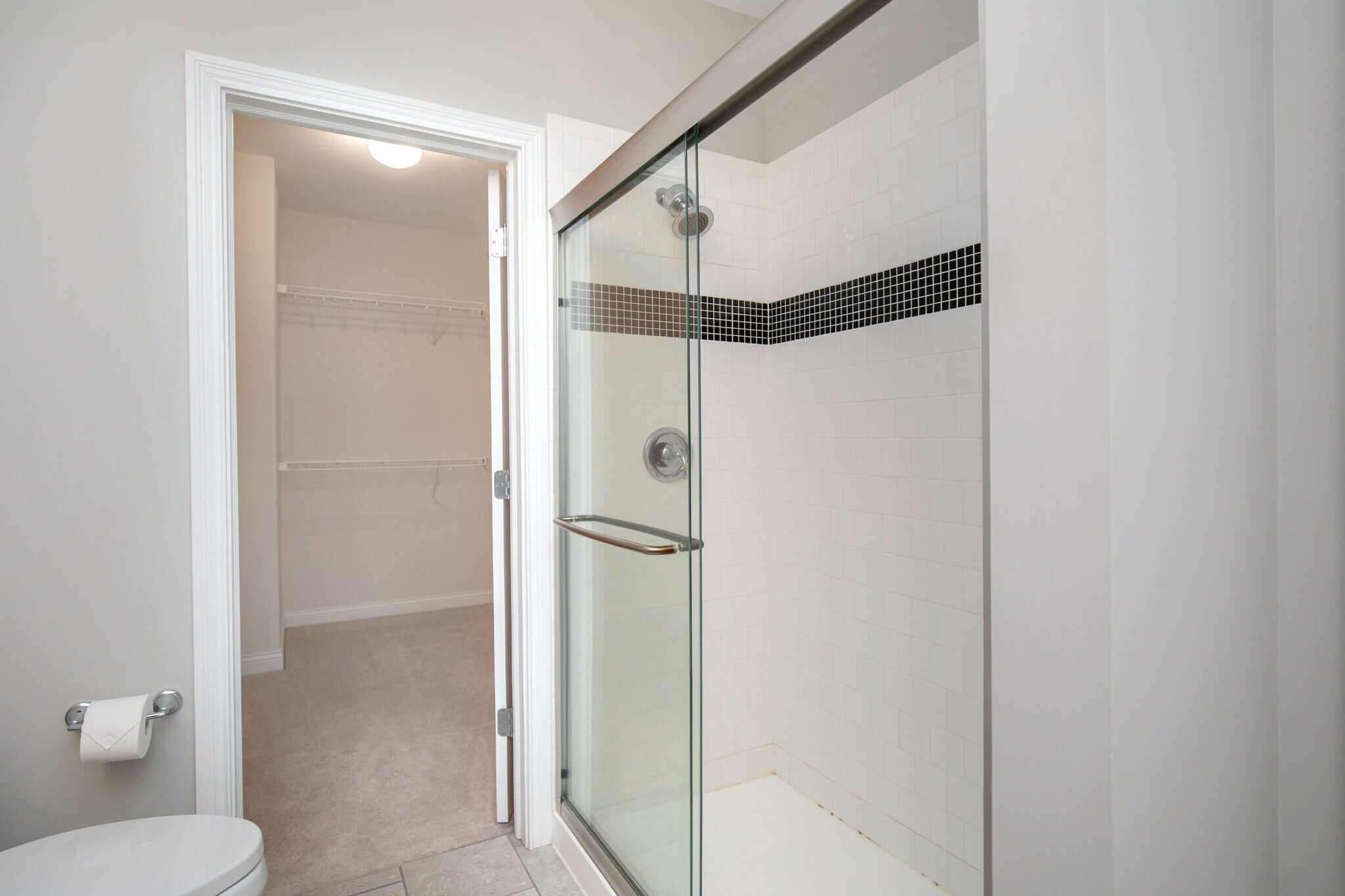 Building Photo - 517 N Park Ave