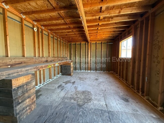 Building Photo - 13829 N 48th Ave