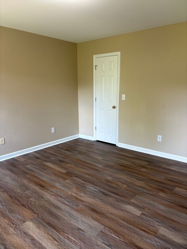 Building Photo - New For Rent in Pinson!