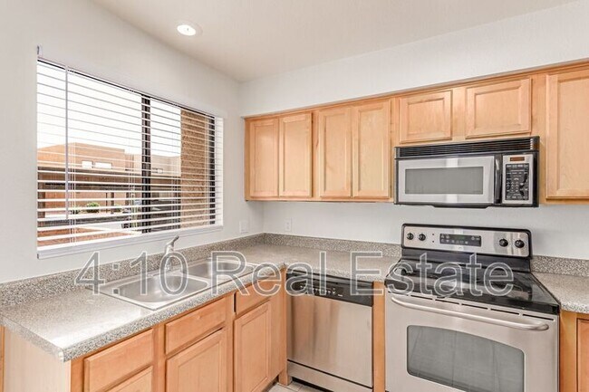 Building Photo - 11640 N 51st Ave