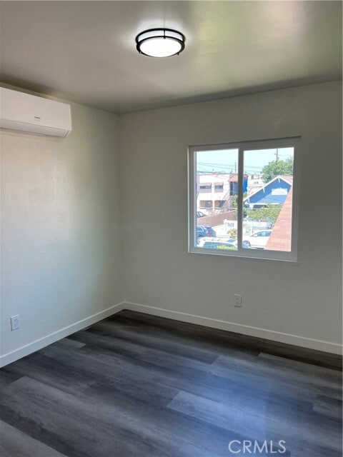 Building Photo - 1257 Velasco St