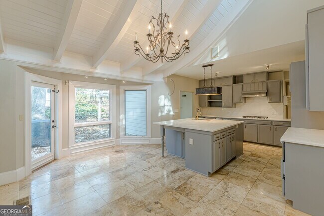 Building Photo - 1957 Walker Ave