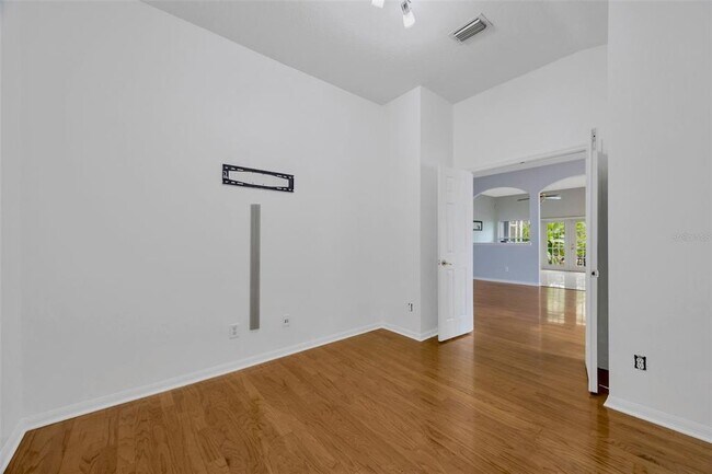 Building Photo - 7533 Terrace River Dr