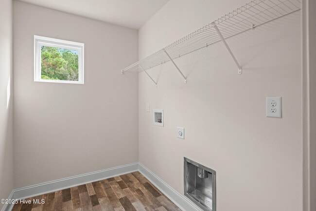Building Photo - 135 Permeta Dr