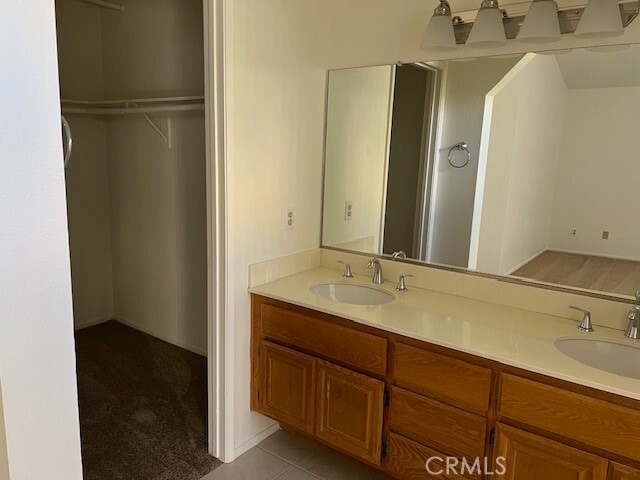 Building Photo - 573 S Shoal Creek St