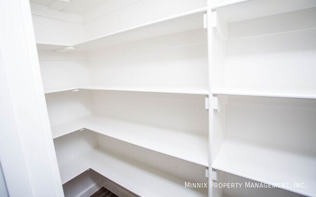 Building Photo - 2150 Kirksey Ave