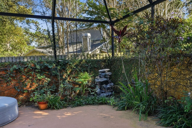 Building Photo - 13609 Heritage Way