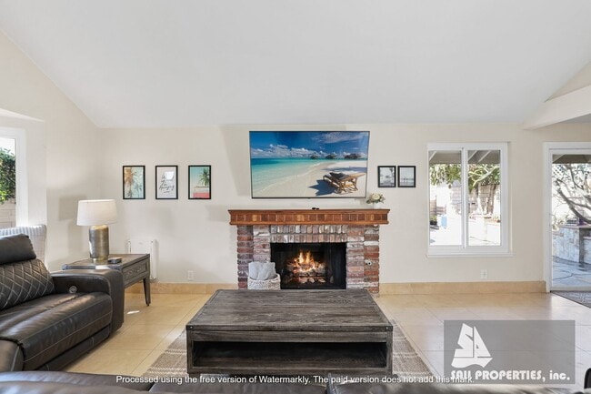 Building Photo - Beach townhome Vacation Rental with two ca...