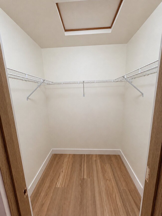 Building Photo - 20201 45th Dr NE