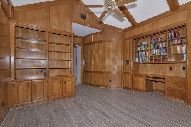 Building Photo - 11771 Quail Creek Dr