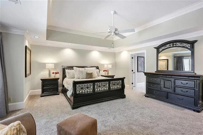 Building Photo - 930 Manchester Pl NW