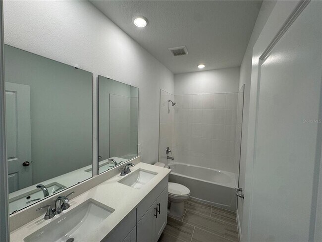 Building Photo - 1832 Archer Dr