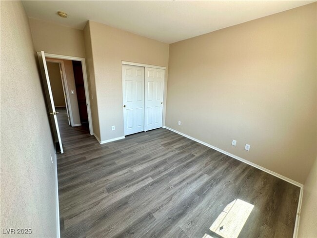 Building Photo - 11740 Via Esperanza St