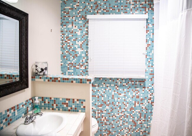 Building Photo - 3405 59th St