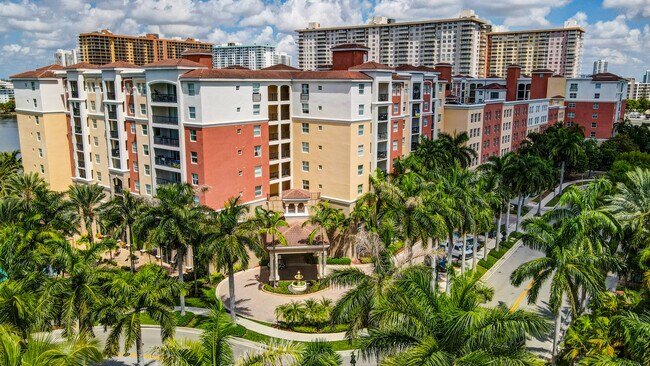 Building Photo - 17100 N Bay Rd