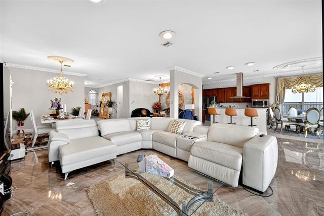 Building Photo - 5218 Lake Terrace Ct