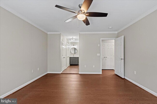 Building Photo - 28920 Livingston Dr