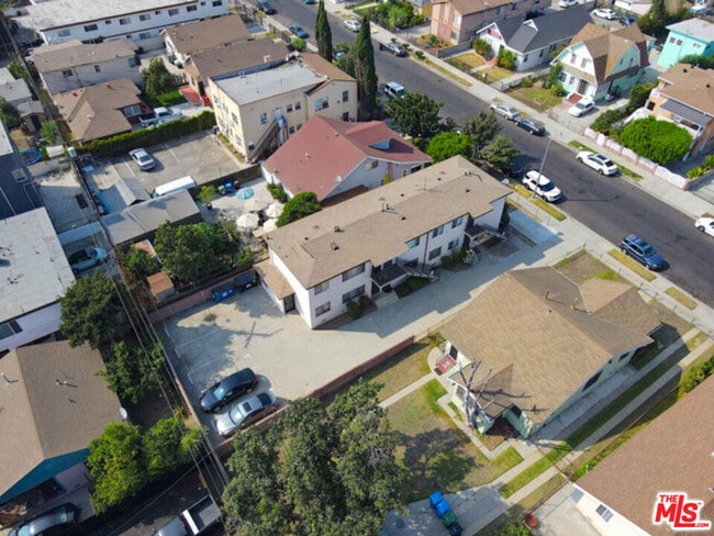 Building Photo - 1324 W 36th St