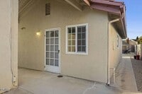 Building Photo - 3115 Dwight Ave