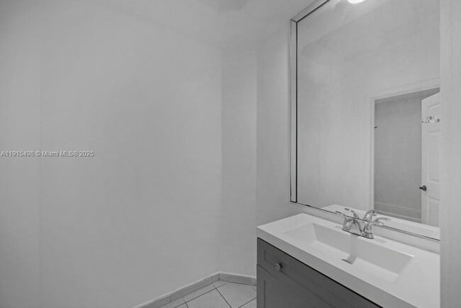 Building Photo - 4863 NW 109th Path