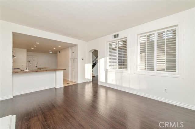 Building Photo - 2515 Pointe Coupee