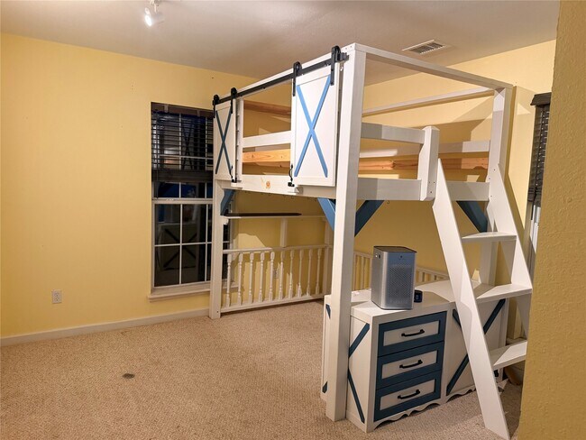 Building Photo - 2567 Avenue D