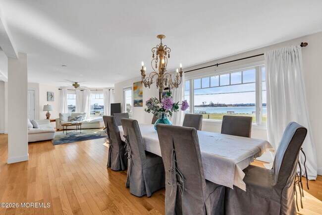 Building Photo - 550 Whiting Ave