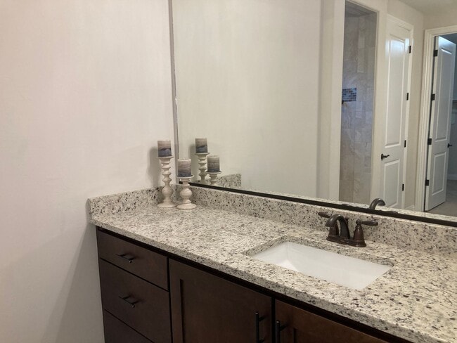 Building Photo - Dove Mountain Del Webb Beauty!