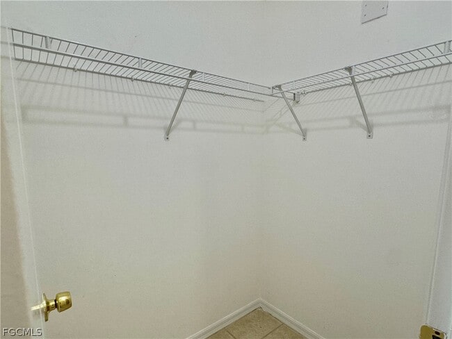 Building Photo - 2015 Xelda Ave N