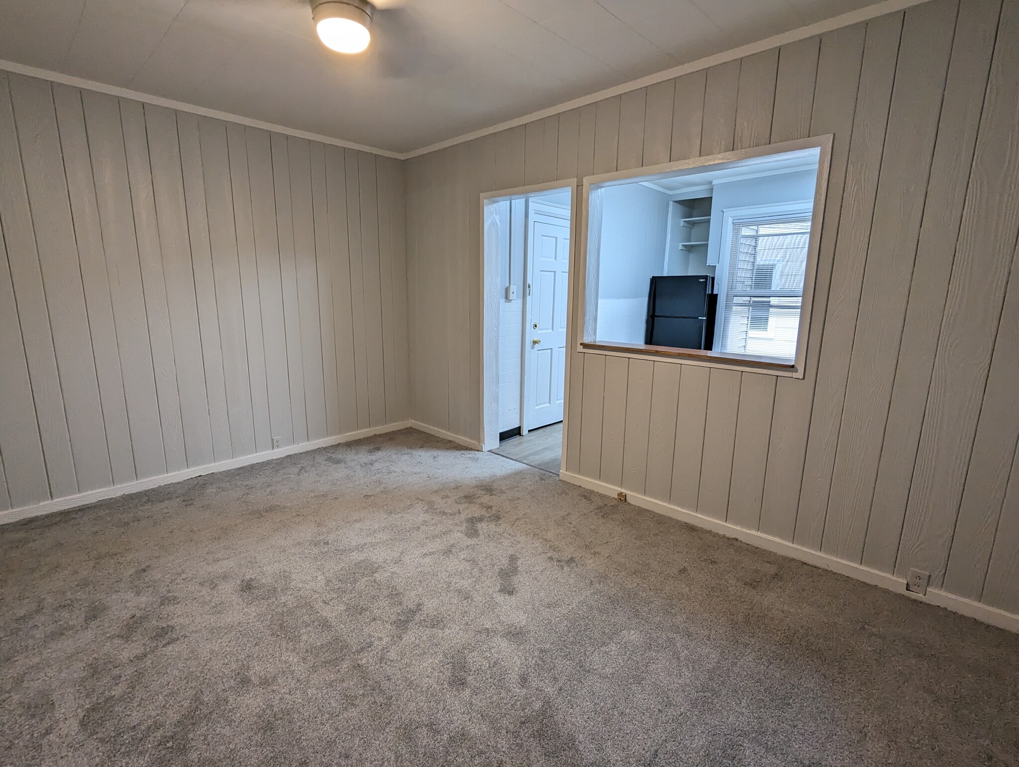 Building Photo - 576 Potomac Ave