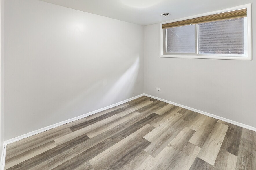 Building Photo - 2910 Orchard Cir