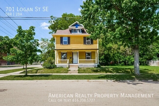 Primary Photo - 701 Logan St SE