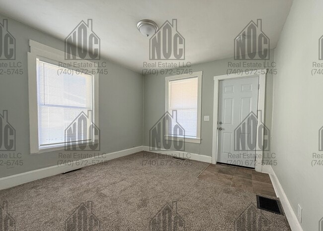 Building Photo - 915-915 Pierce Ave