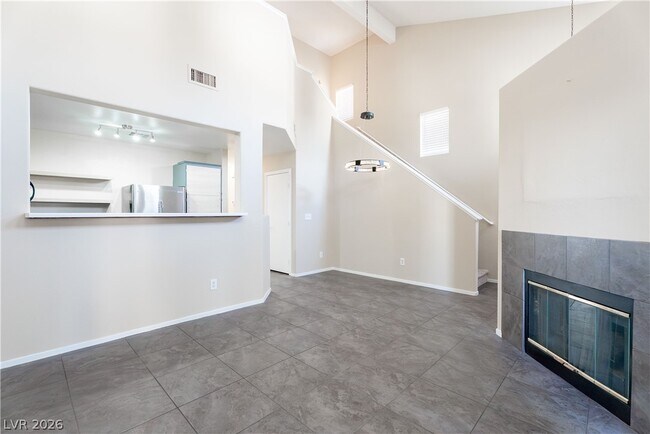 Building Photo - 9668 Belle Regal St