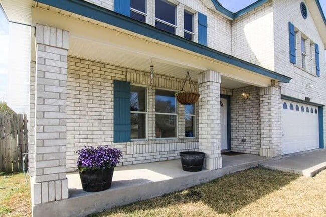 Building Photo - 12912 Latchwood Ln